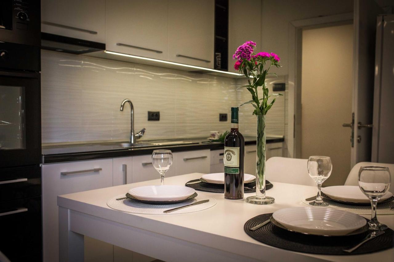 Apartman Simic - Stan Na Dan Bogatic Exterior photo